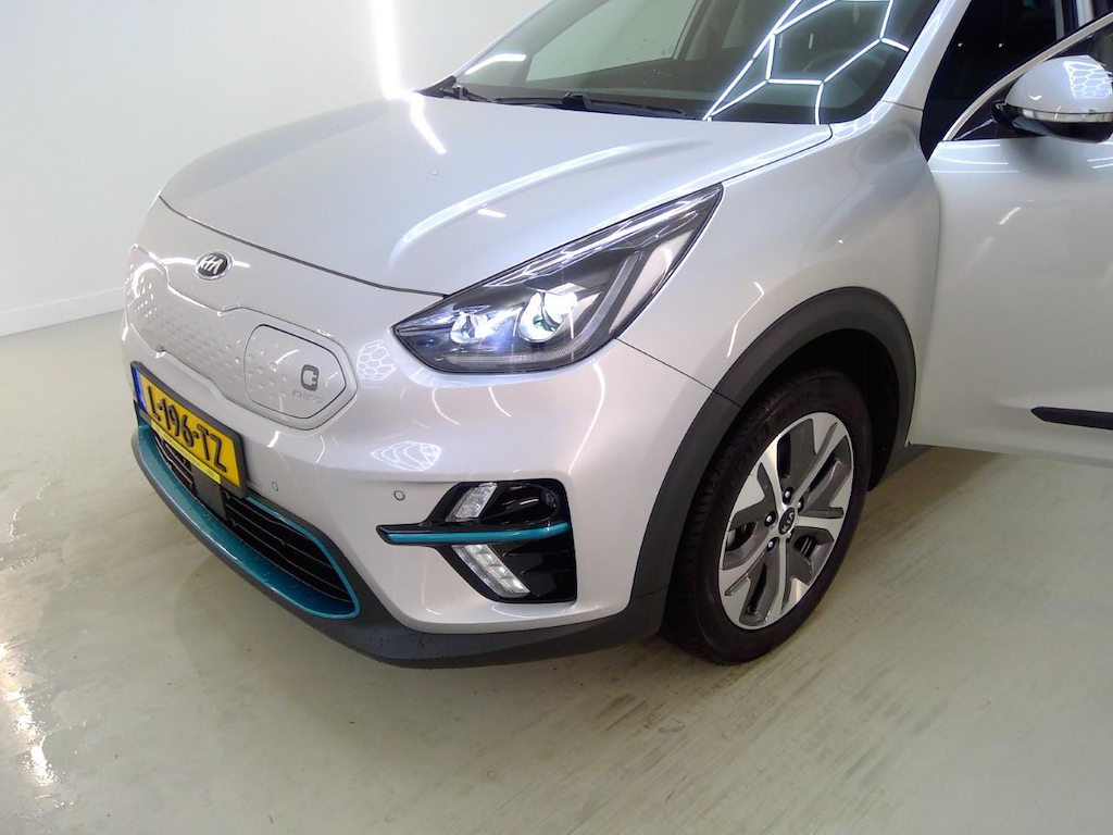Foto 23 van Kia Niro