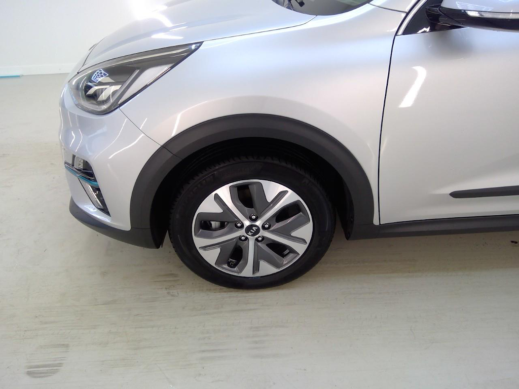 Foto 25 van Kia Niro