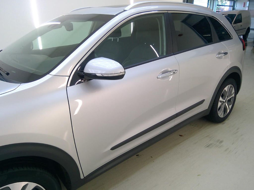 Foto 26 van Kia Niro