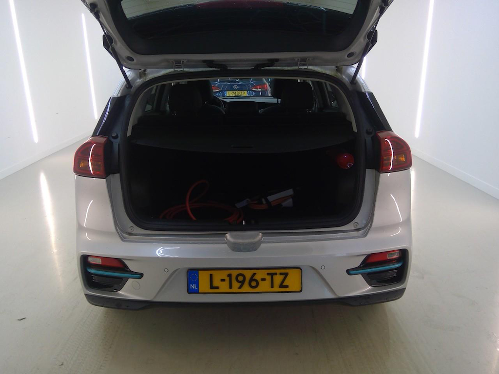 Foto 10 van Kia Niro