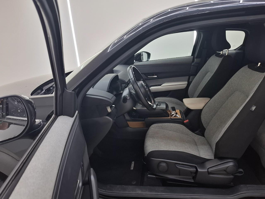 Foto 7 van Mazda MX-30