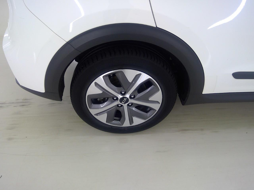 Foto 14 van Kia Niro