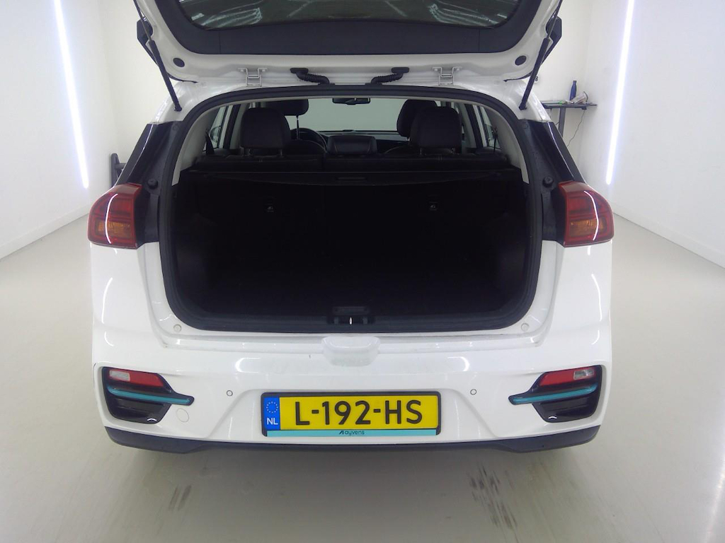 Foto 30 van Kia Niro