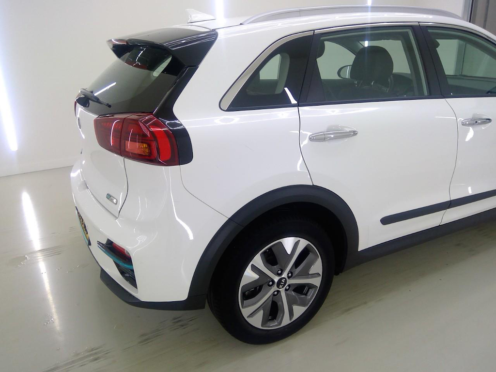 Foto 33 van Kia Niro