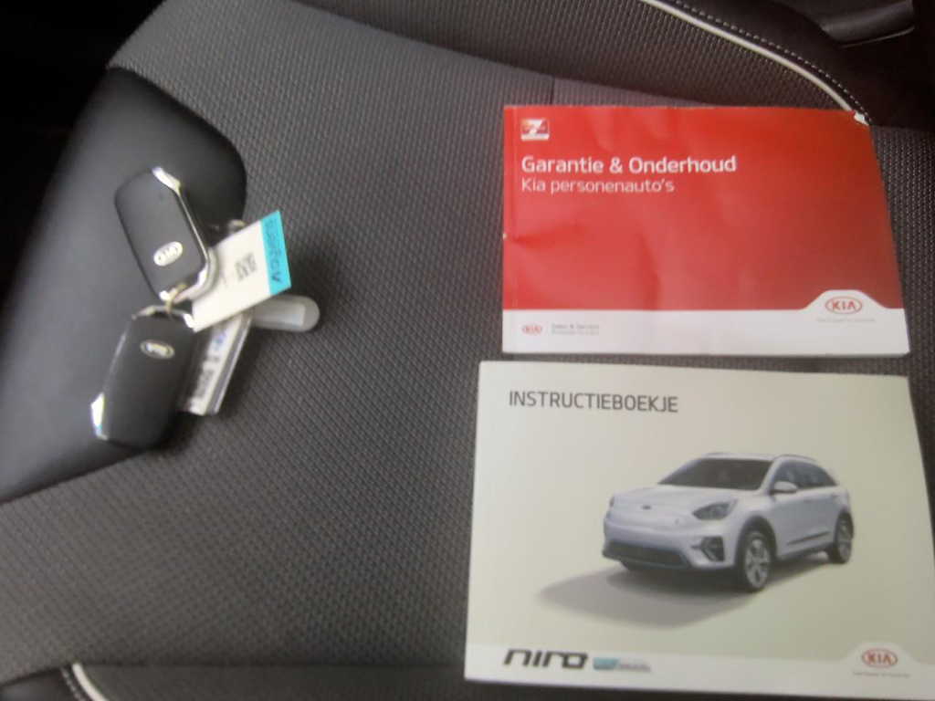 Foto 18 van Kia Niro