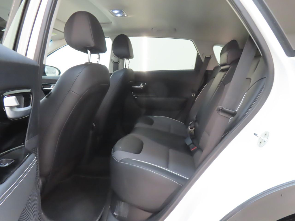 Foto 9 van Kia Niro