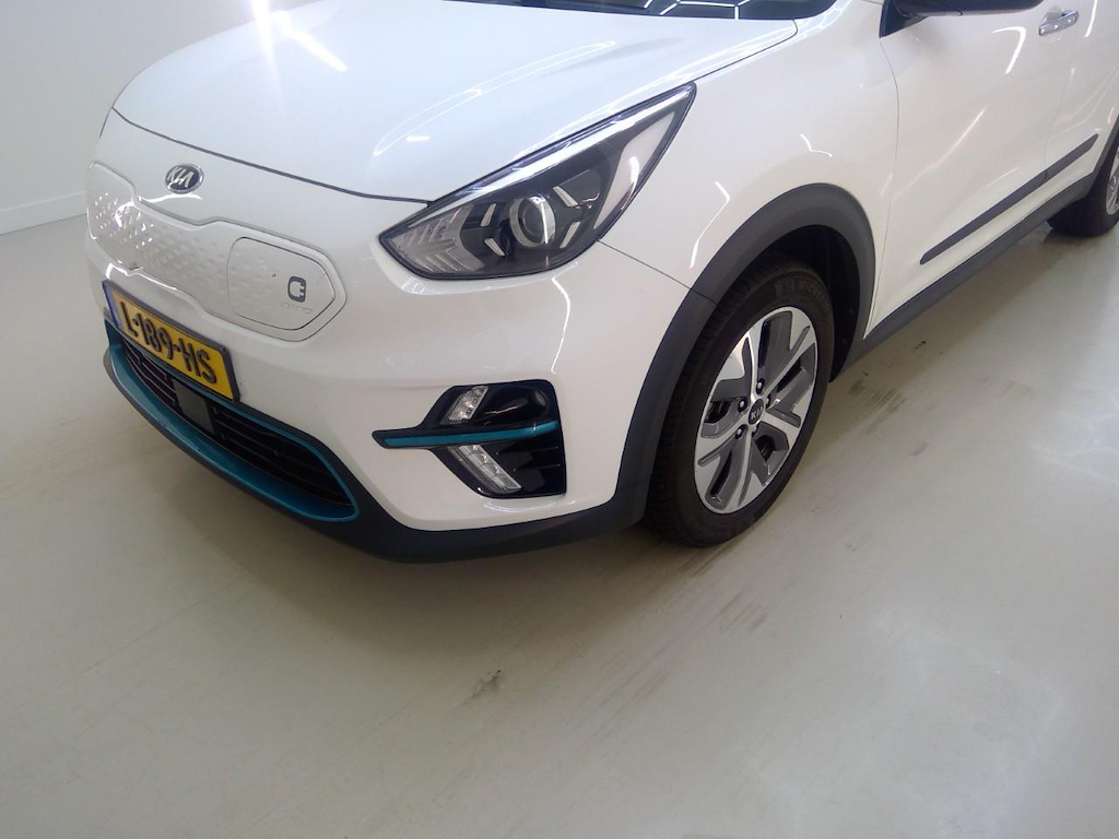 Foto 27 van Kia Niro