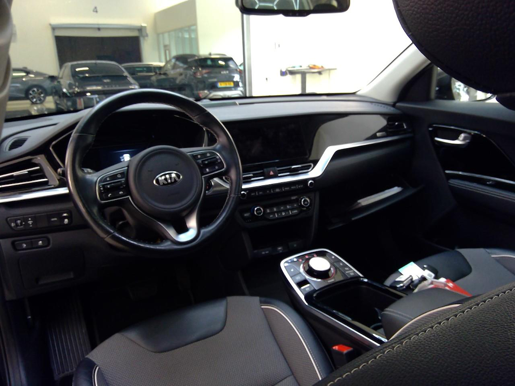 Foto 10 van Kia Niro