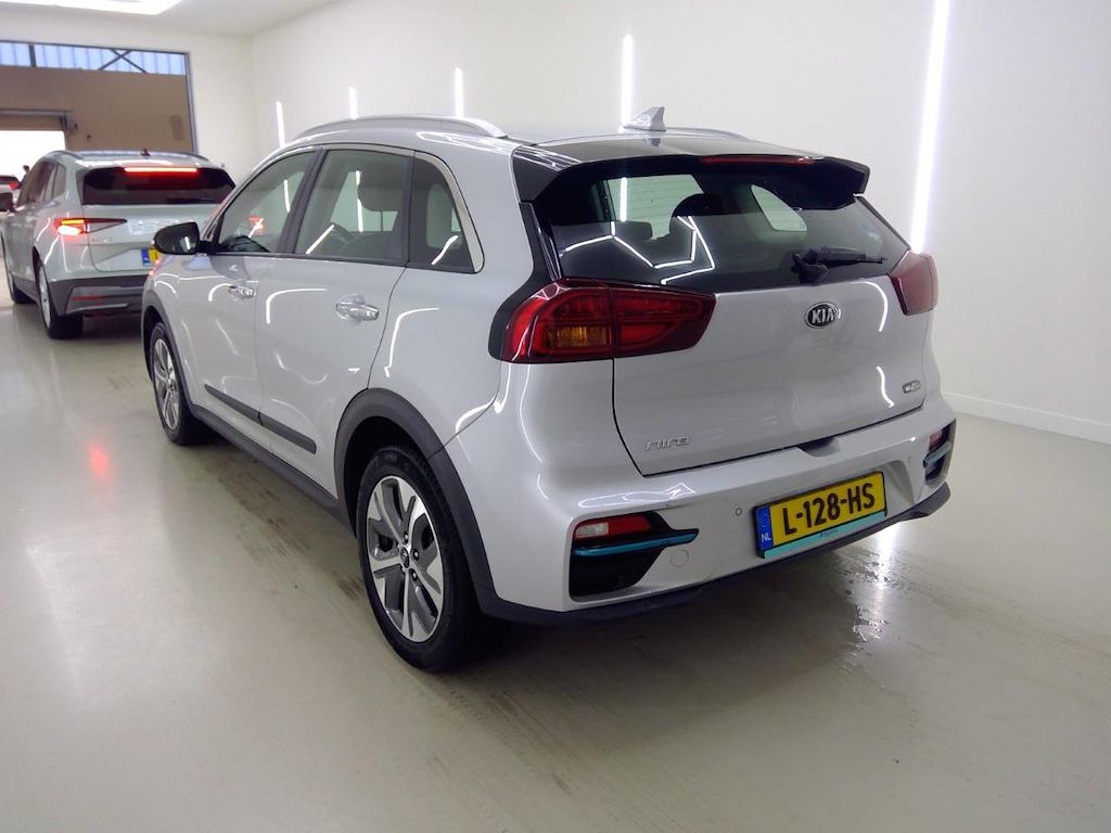 Foto 7 van Kia Niro