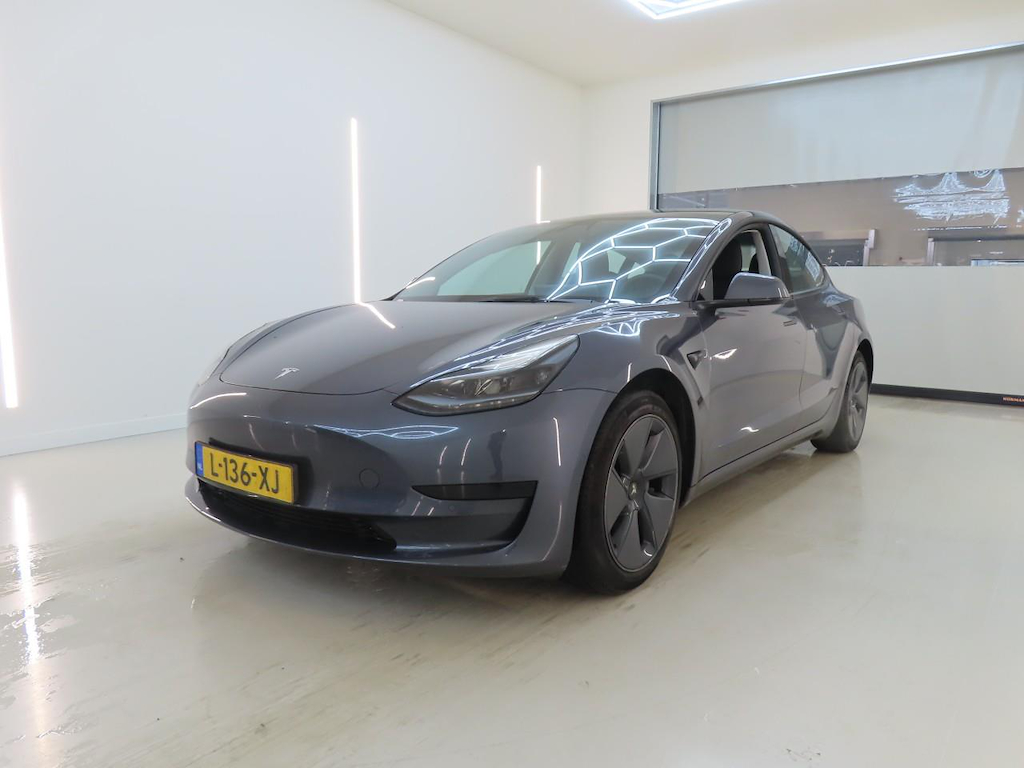 Foto 2 van Tesla Model 3