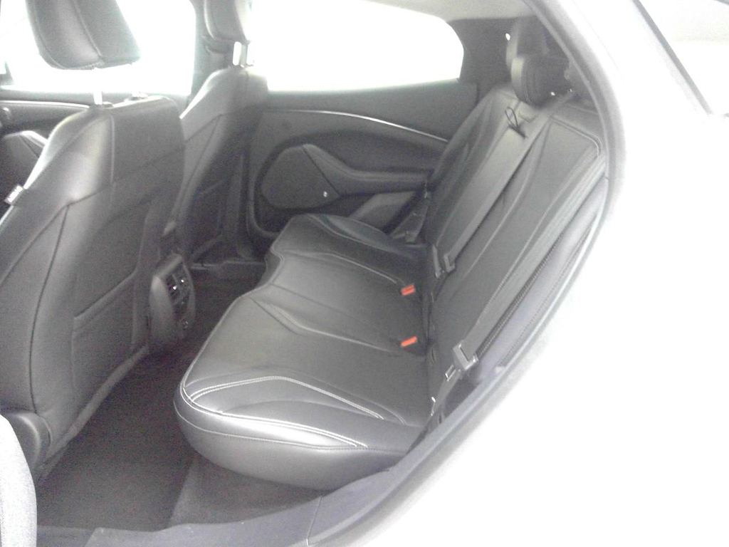 Foto 8 van Ford Mustang