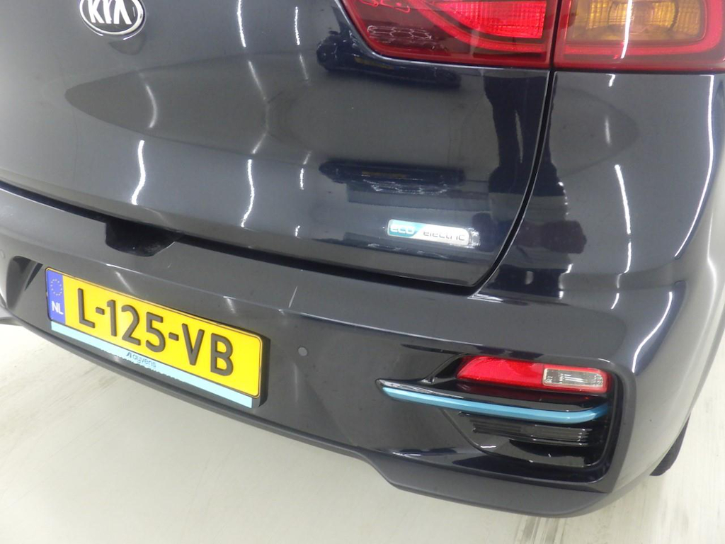 Foto 24 van Kia Niro