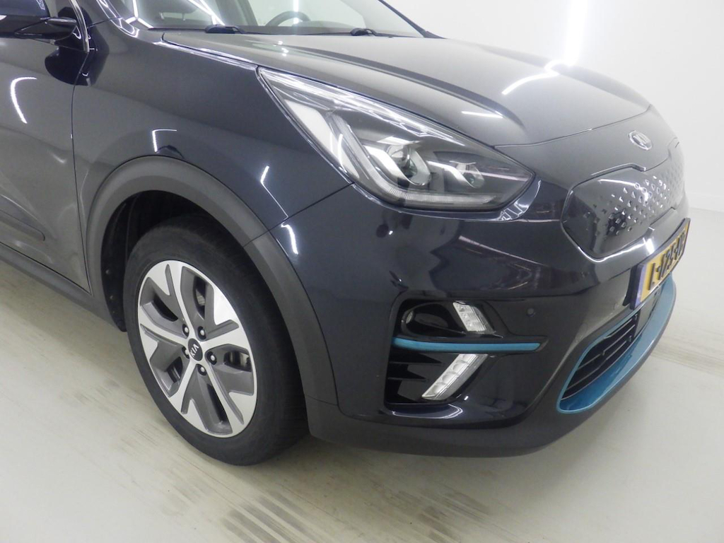 Foto 26 van Kia Niro