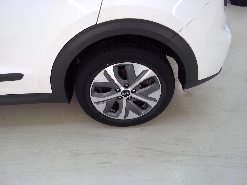 Foto 27 van Kia Niro