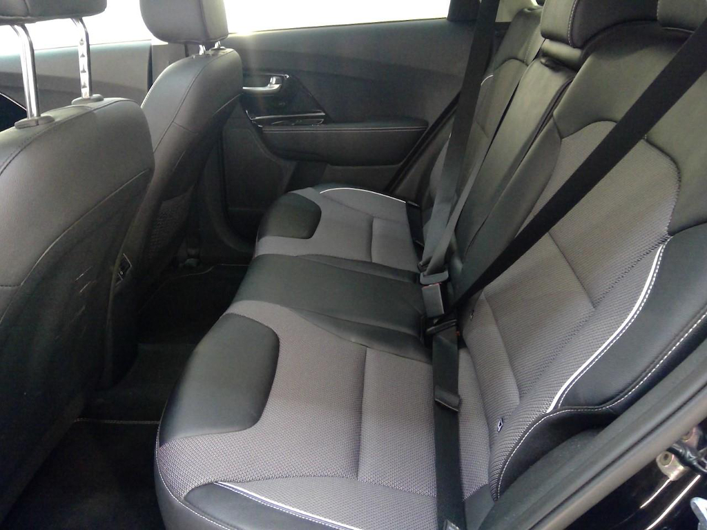 Foto 9 van Kia Niro