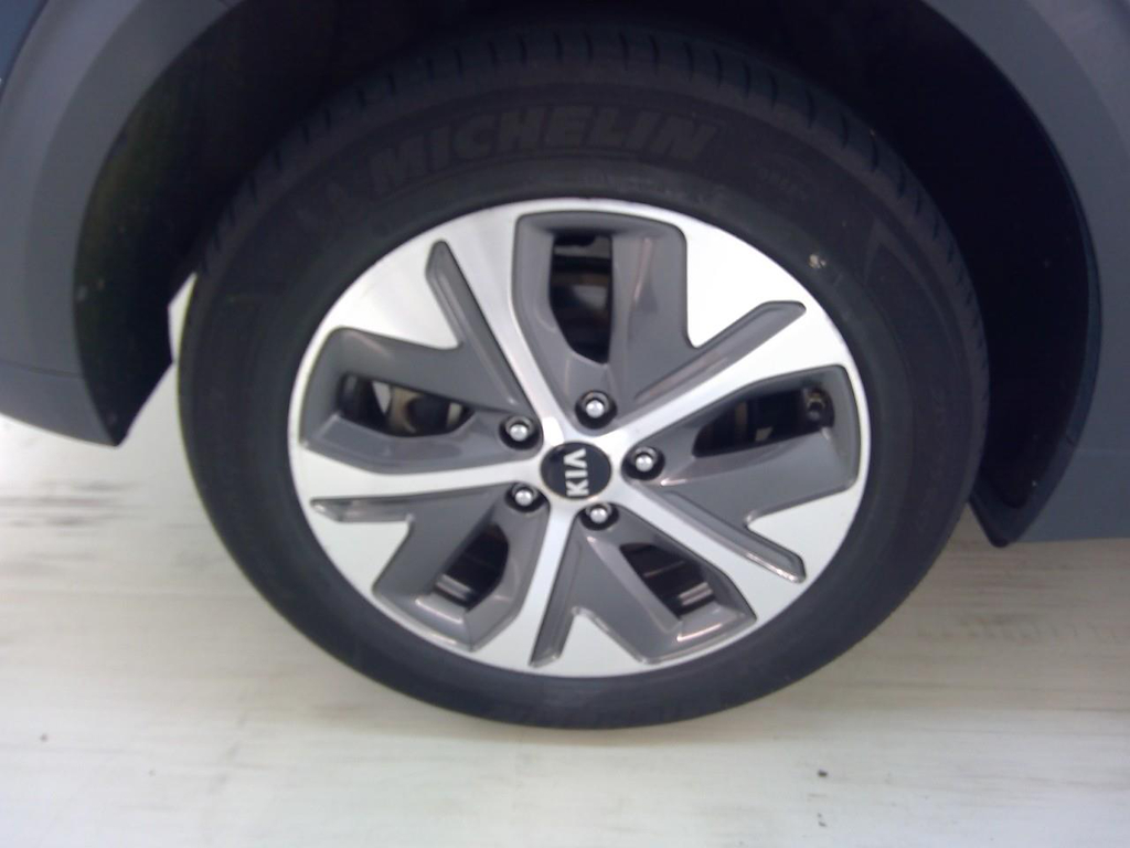 Foto 12 van Kia Niro