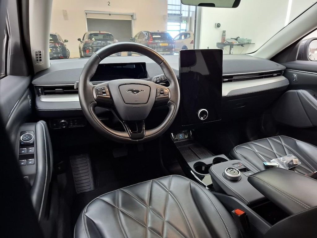 Foto 6 van Ford Mustang