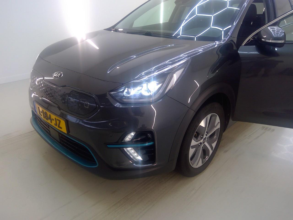 Foto 23 van Kia Niro