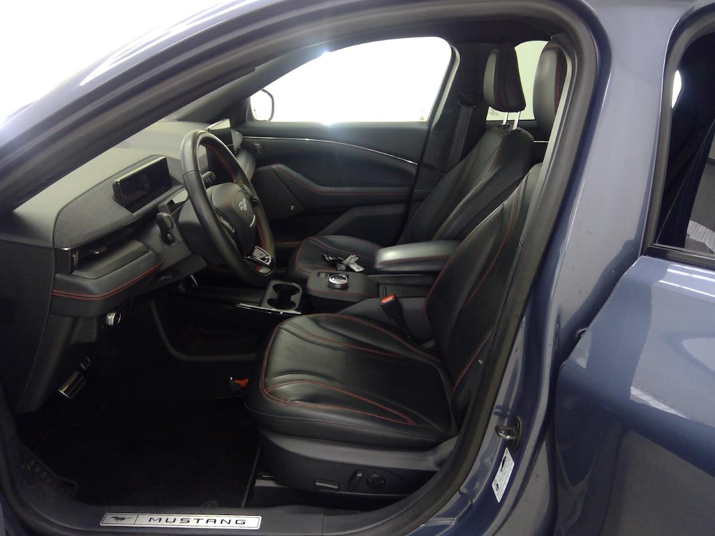 Foto 8 van Ford Mustang