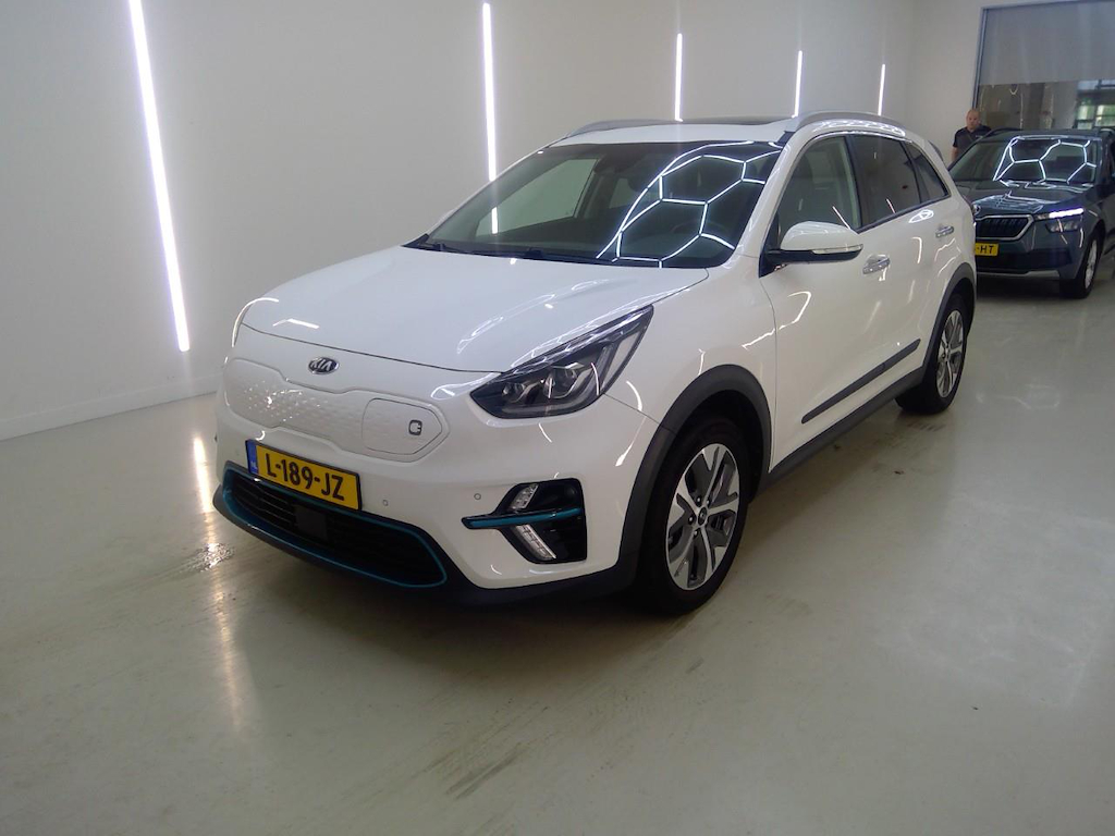 Photo 2 of Kia Niro