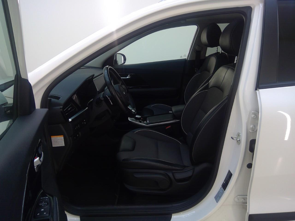 Photo 8 of Kia Niro