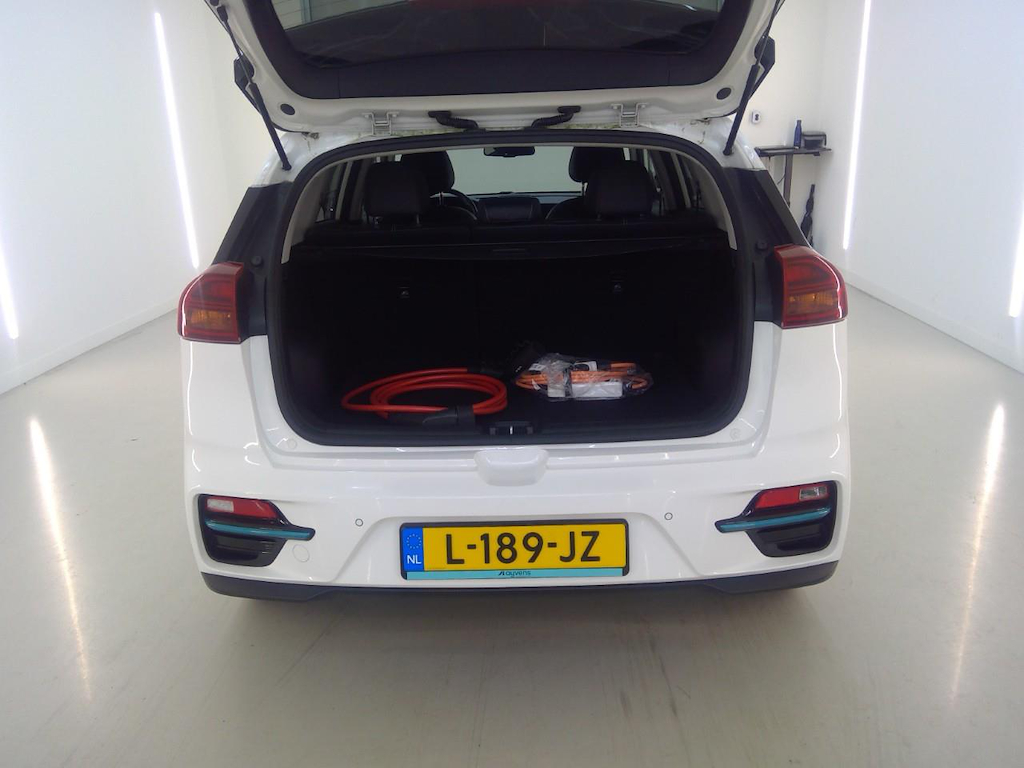 Photo 10 of Kia Niro