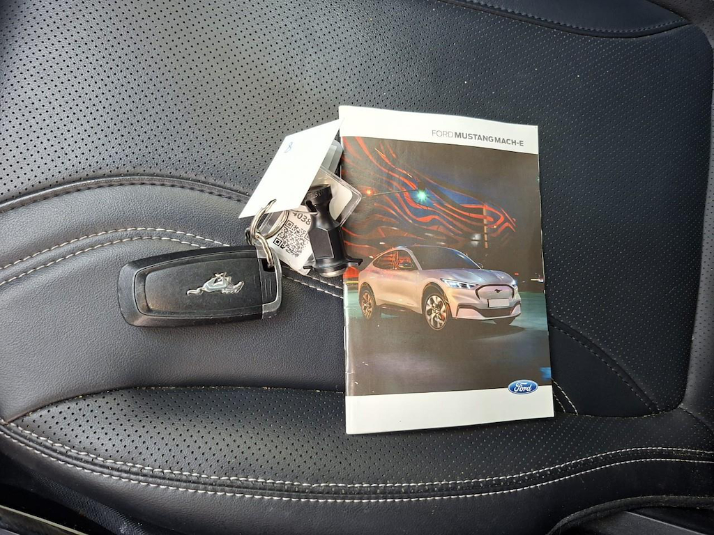 Foto 9 van Ford Mustang