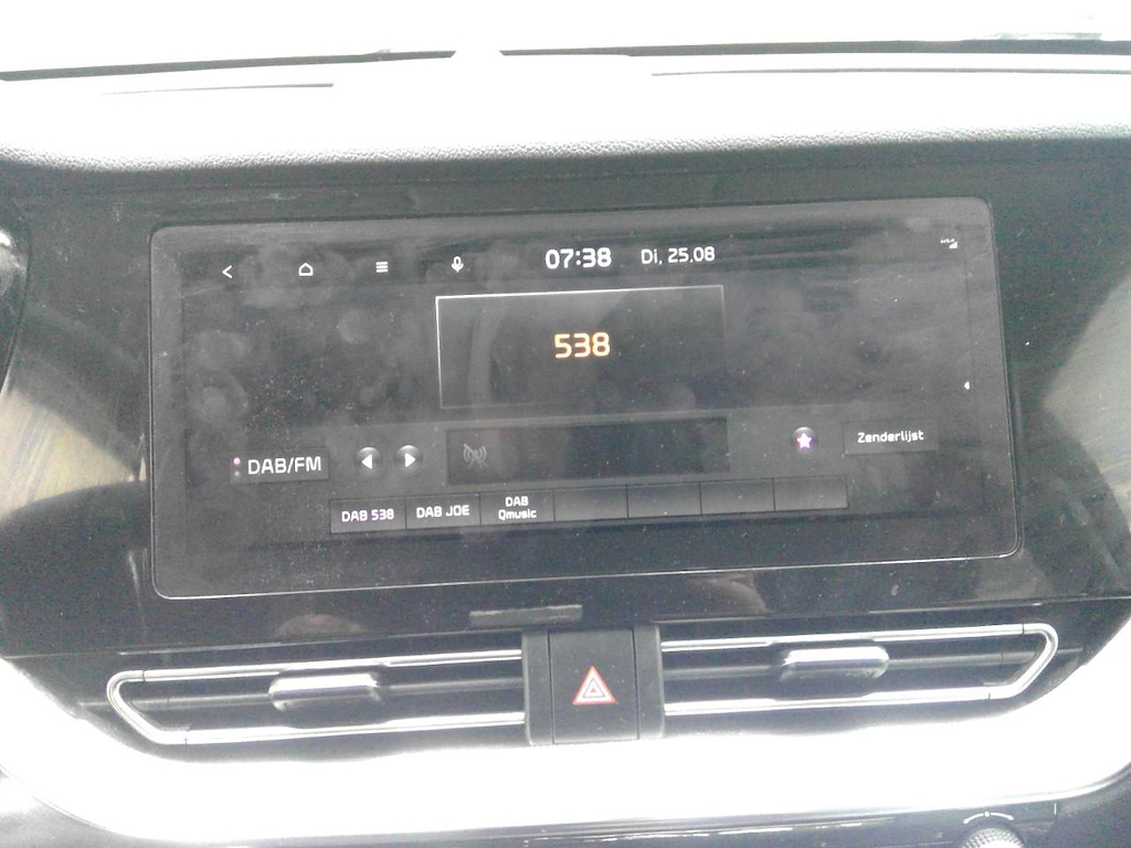 Foto 15 van Kia Niro