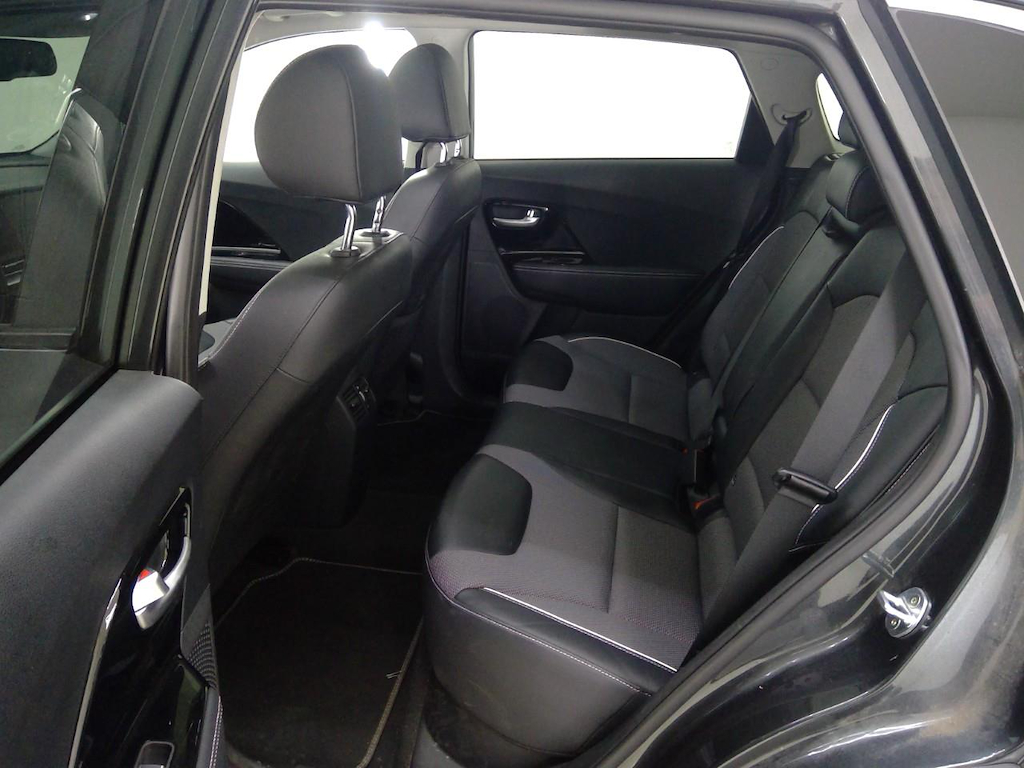 Foto 9 van Kia Niro