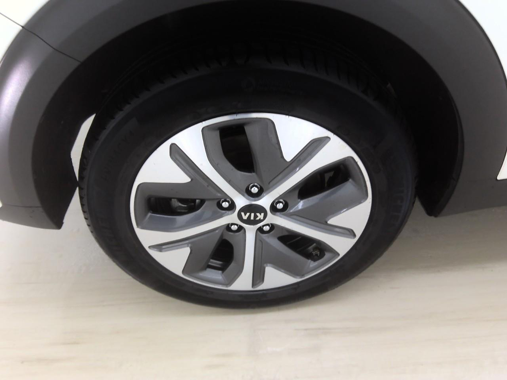 Foto 12 van Kia Niro
