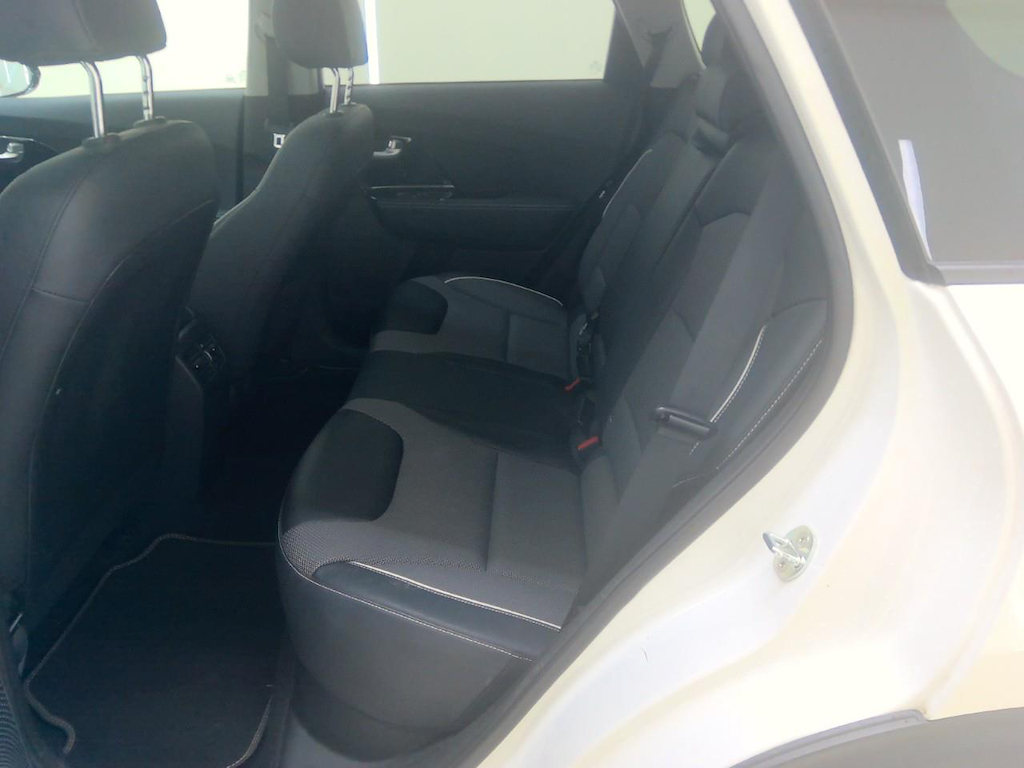 Foto 9 van Kia Niro