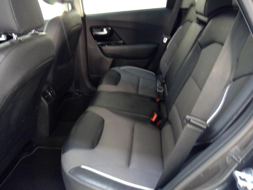 Foto 7 van Kia Niro