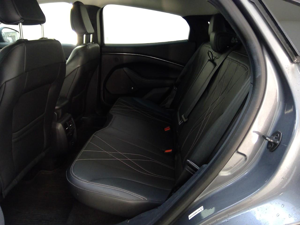 Foto 9 van Ford Mustang