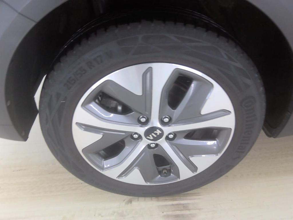 Foto 12 van Kia Niro