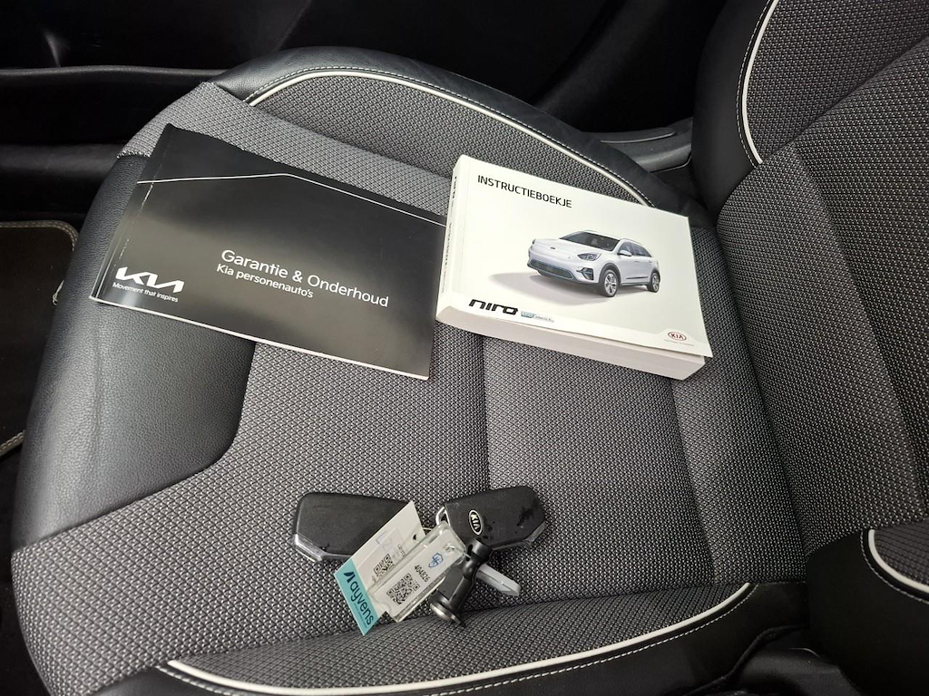 Foto 16 van Kia Niro