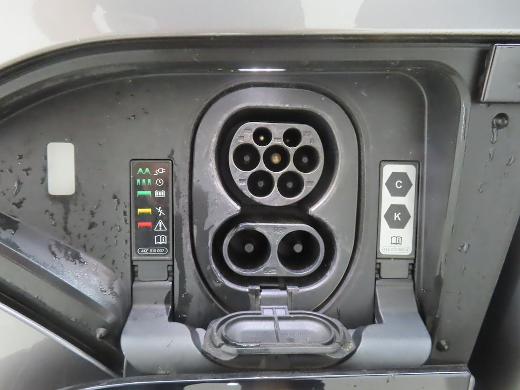 Foto 22 van Audi e-tron