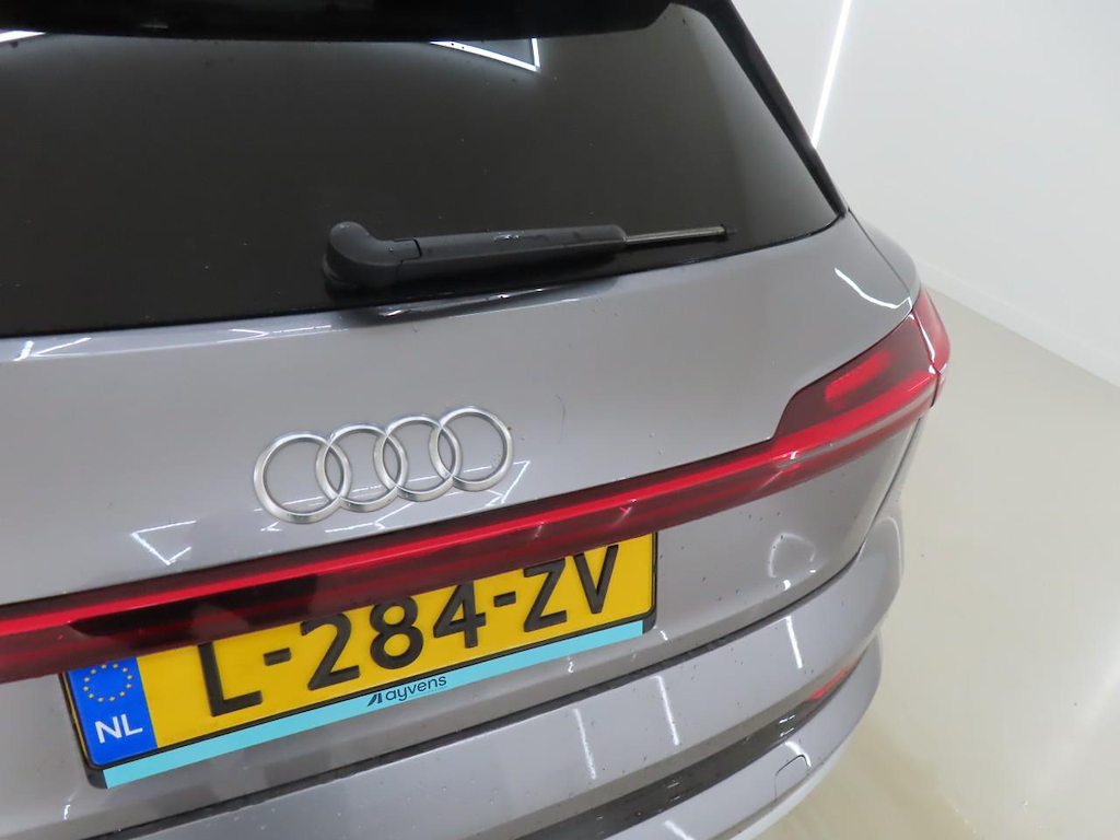 Foto 27 van Audi e-tron