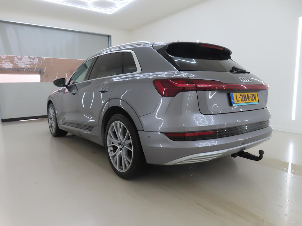 Foto 5 van Audi e-tron