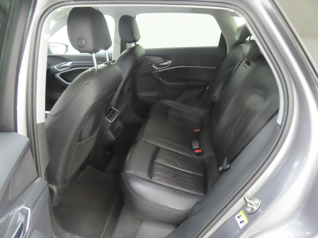 Foto 9 van Audi e-tron