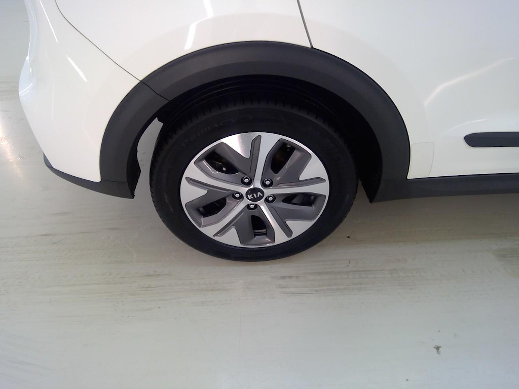 Foto 12 van Kia Niro