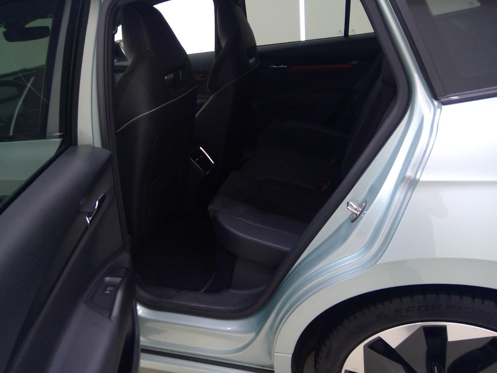 Foto 17 van Skoda Enyaq