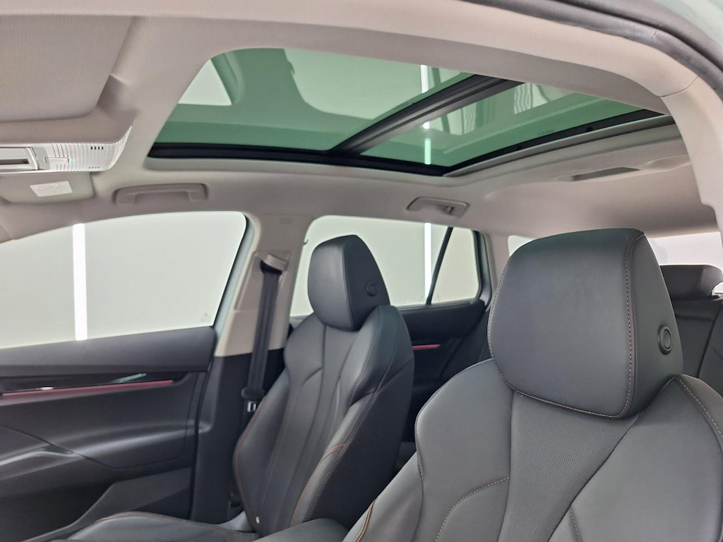 Foto 23 van Skoda Enyaq