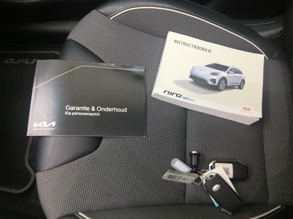 Foto 15 van Kia Niro