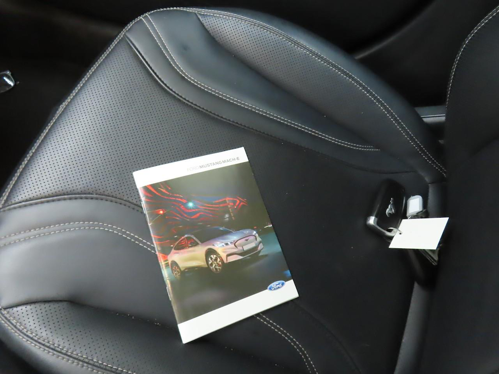 Foto 19 van Ford Mustang