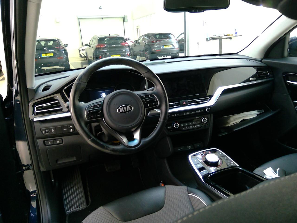 Foto 13 van Kia Niro