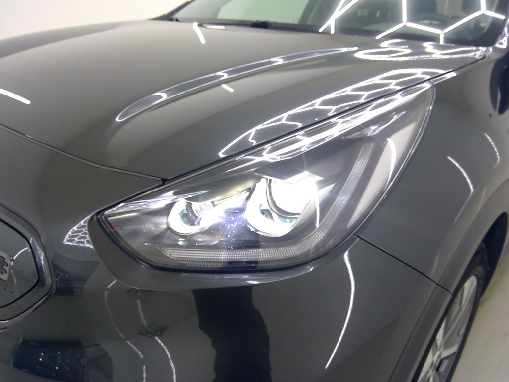 Foto 17 van Kia Niro