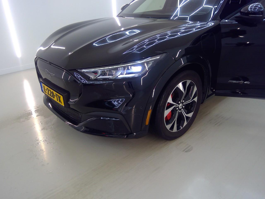 Foto 23 van Ford Mustang