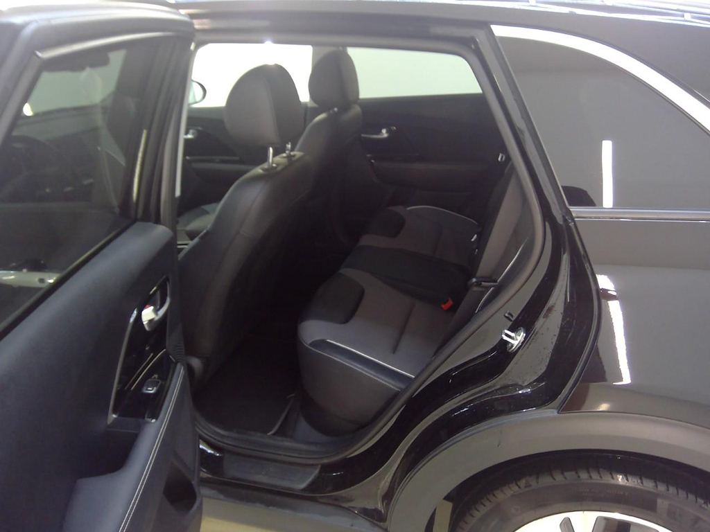 Foto 9 van Kia Niro