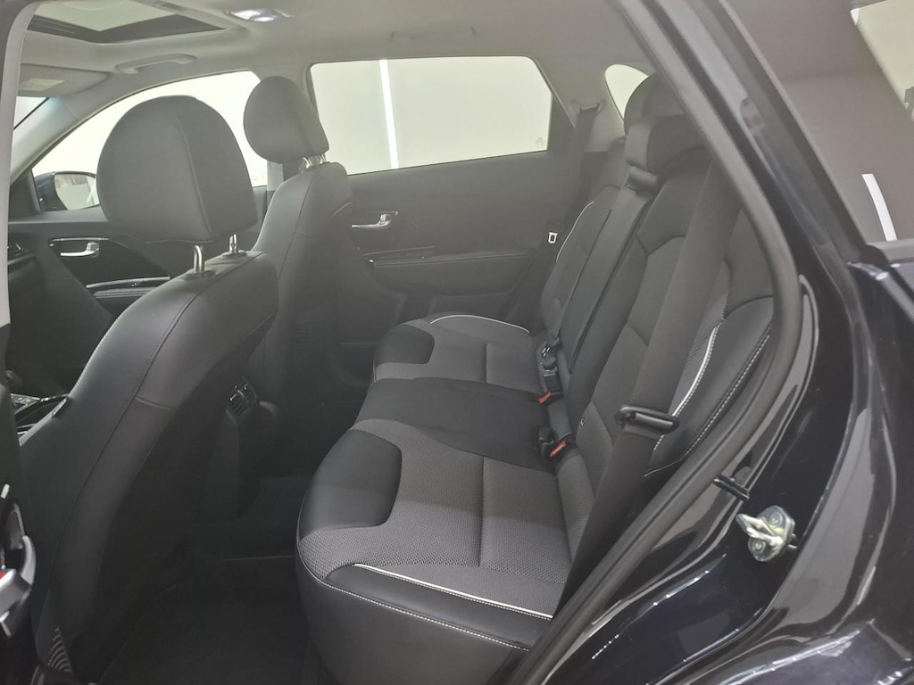 Foto 9 van Kia Niro