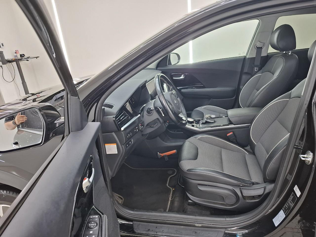Foto 8 van Kia Niro